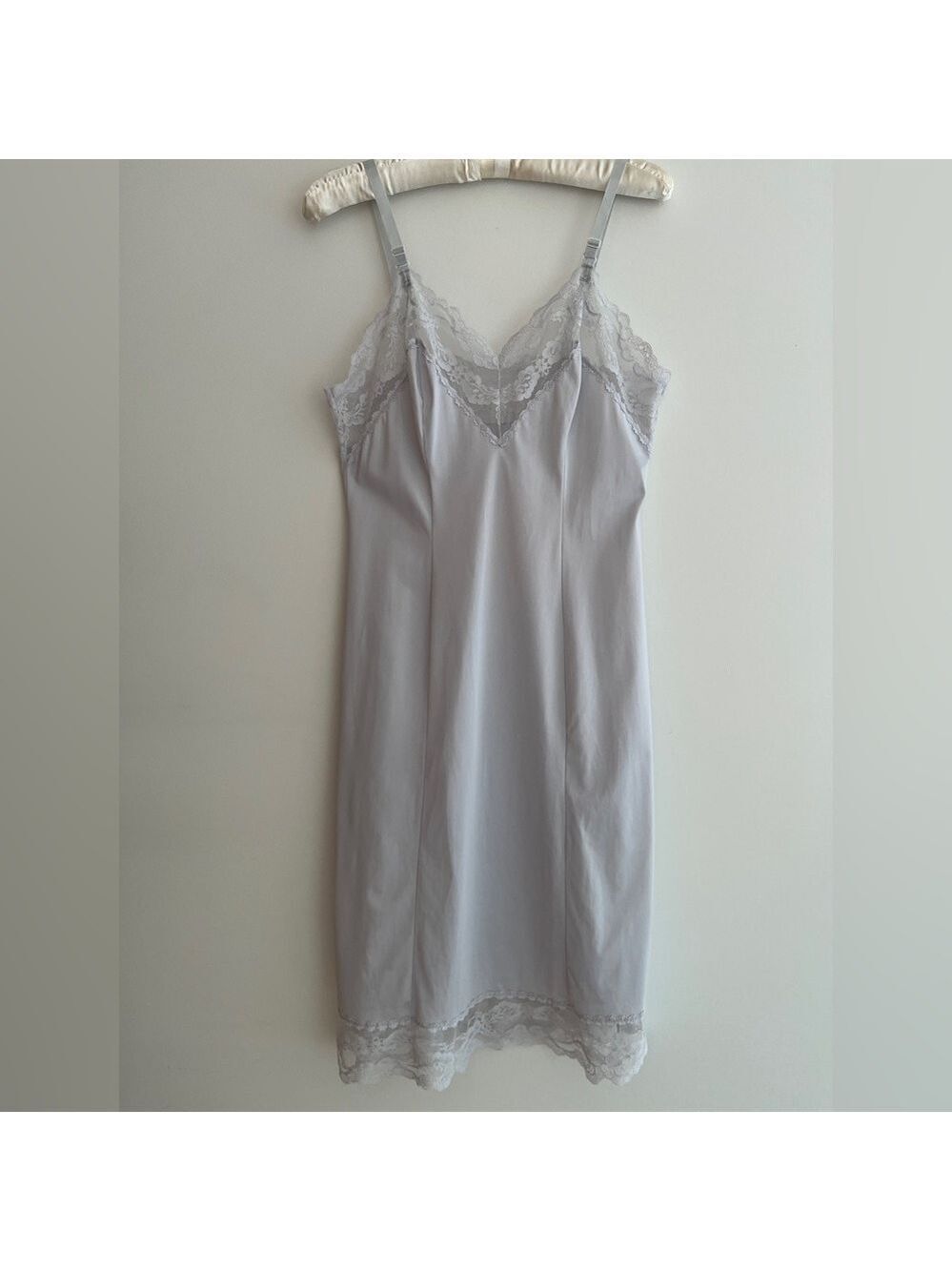 VINTAGE FRENCH MAID Light Grey Full Slip Adjustable Straps Lace Trim Feminine